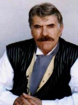 ياسين أرناؤوط