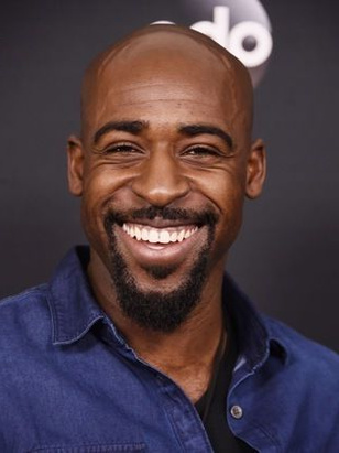 دانيال فرنسيس