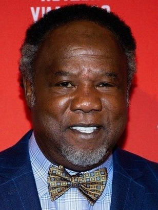 إيسيا ويتلوك جونيور