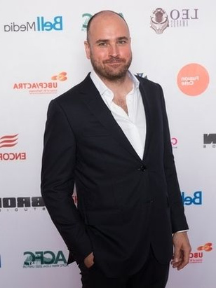 أندرو موكسام