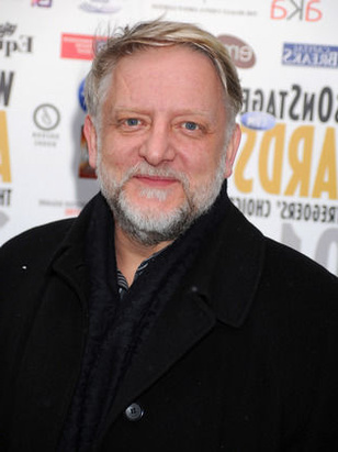 سيمون راسل بيل