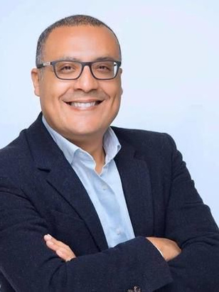 يسري الفخراني