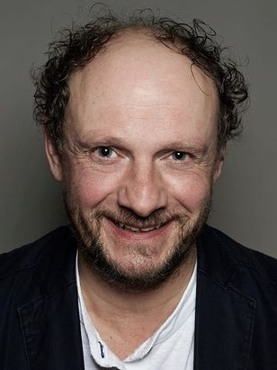 نيكولاس أسبوري