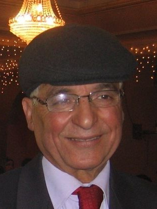 خليل مصطفى