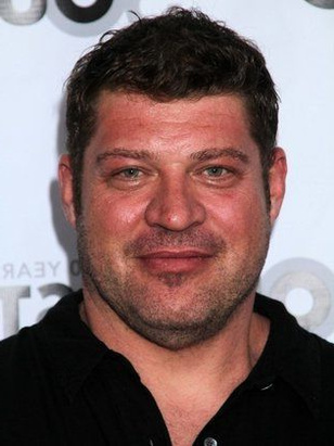 براد ويليام هينك