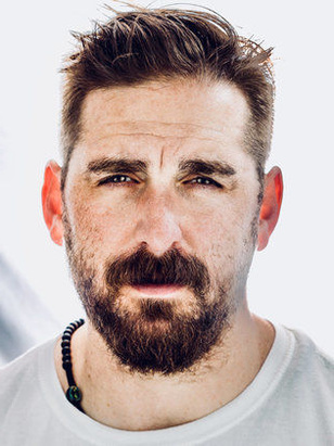 آدم هامبتون