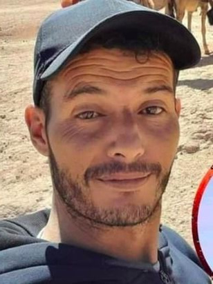 مصطفى أوبيريك / مصطفى أوباريك