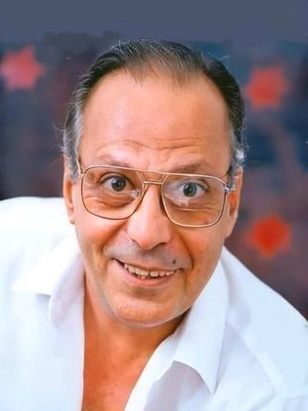 أسامة عباس