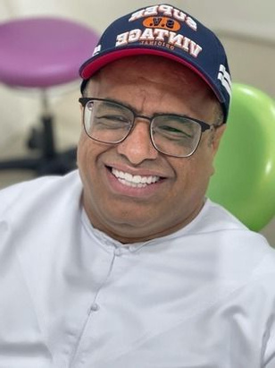 علي الحجوري