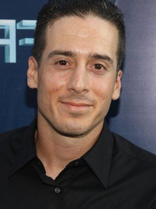 كيرك أكفيدو