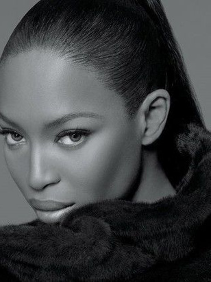 ناعومي كامبل