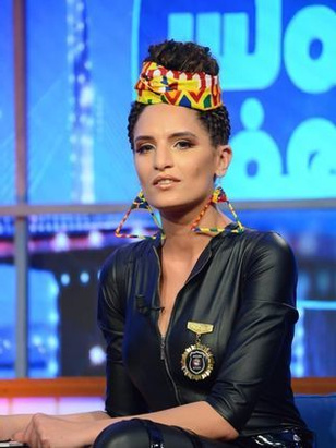 خولة شامخ