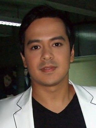 جون للويد كروز