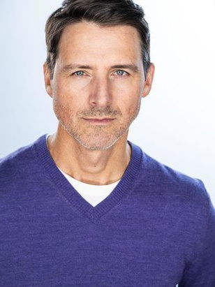 تشارلي فاريل