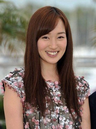 رين تاكاناشي