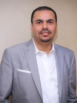 ماهر منصور