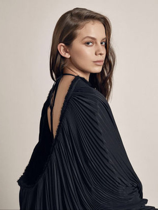 آنا فاليريا بيسريل