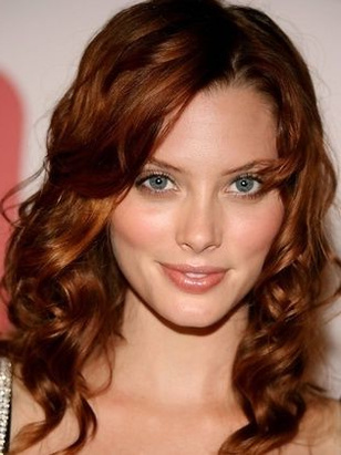 أبريل باولباي