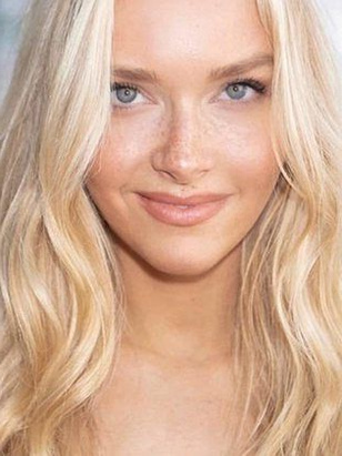 كاميل كوستيك