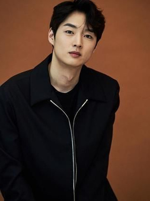 كانغ يونغ سيوك