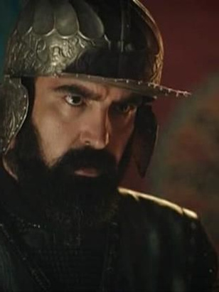 حسن كوتشوكتشتين