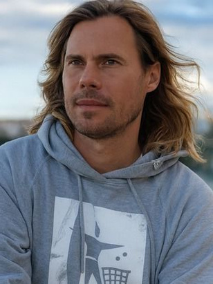 كاسبر باجون