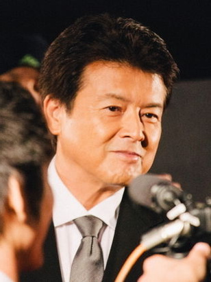 توموكازو ميورا