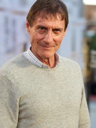 رولاند جوفي