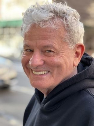 توماس جي وايتز