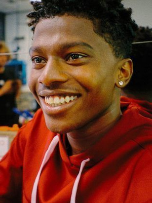 دانيال كولف