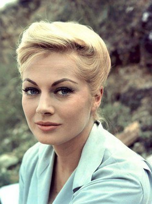 أنيتا إكبرج