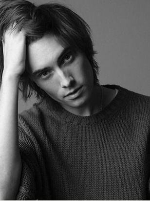 جيمس باكستون