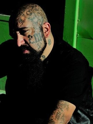 مايكل أوتشوتورينا