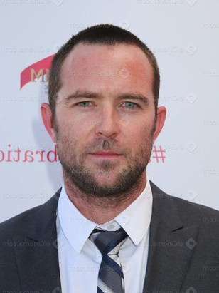 سوليفان ستابليتون