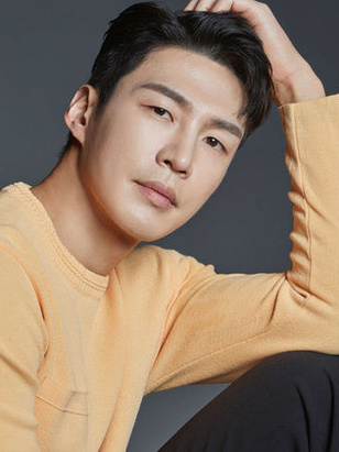 كيم كيونج نام