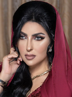 زينب العسكري