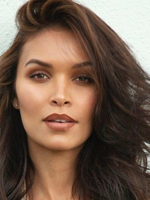 فانيسا كاري