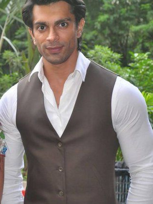 كاران سينج جروفر