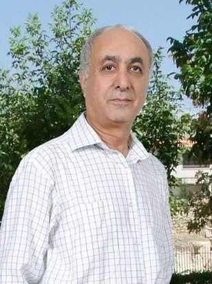 عاطف العلم