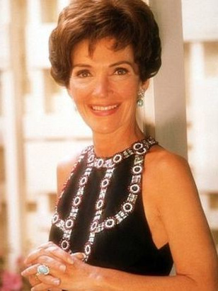 نانسي ريجان