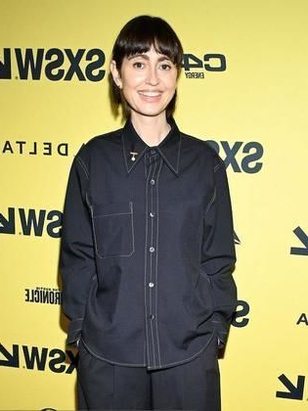 هانا بيرل أوت