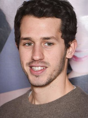 فيكتور بيلموندو