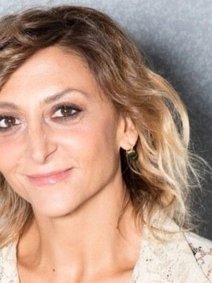 بولا ميناتشيوني