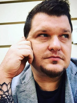 سيث إم شيروود