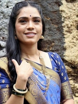 ميناكشي راثود