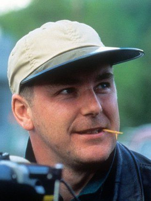 مايكل كاتون جونز