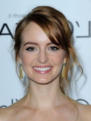 آنا أورايلي