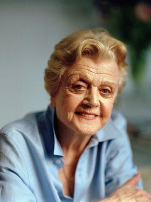 أنجيلا ﻻنسبيري