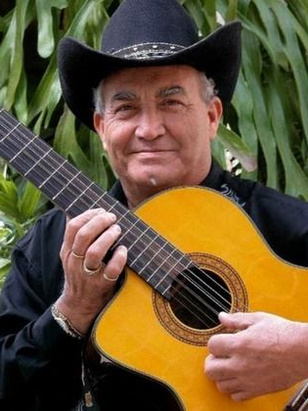 إلياديس أوتشوا