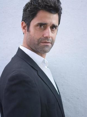 برناردو بينيا